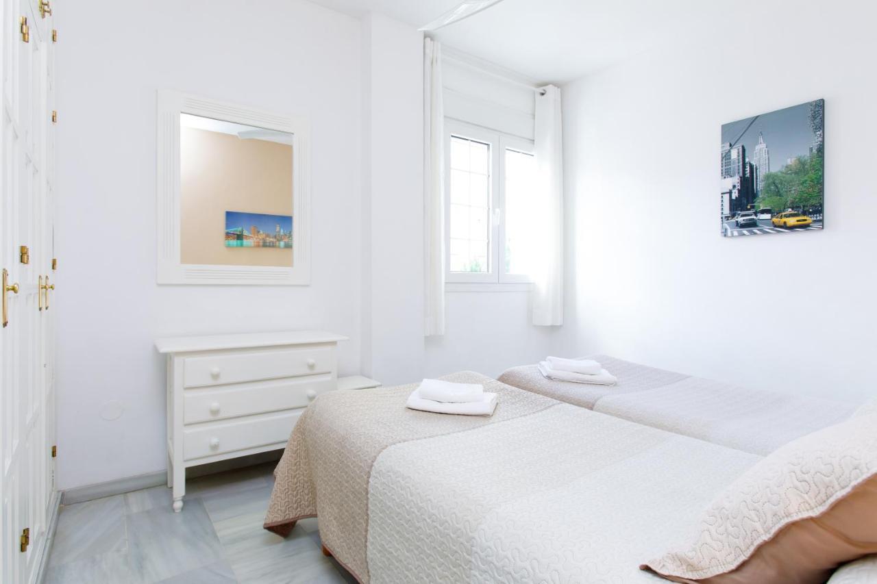 At Almoraide Rooms Suites (Adults Only) 内尔哈 外观 照片
